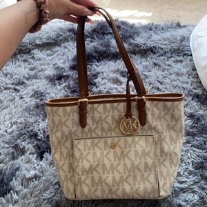 Michael Kors purse